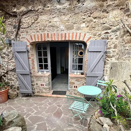 Belle Maison De Village 別荘 *