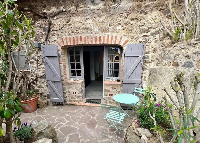 Belle Maison De Village 別荘 *